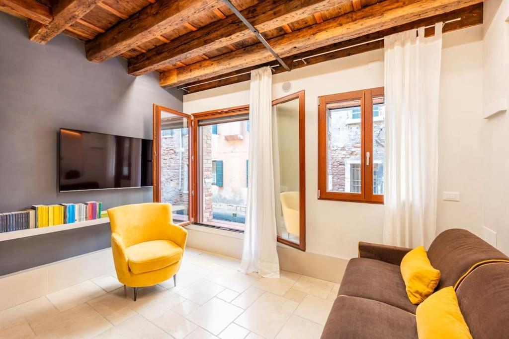 Dream'S Door With Canal View In Venice Exterior photo